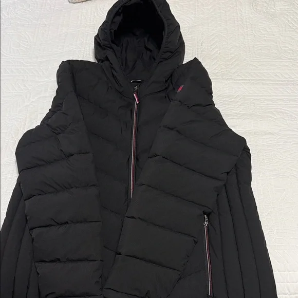 Tommy Hilfiger Black Hooded Puffer Jacket - Picture 1 of 8